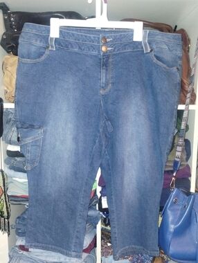 Avenue Denim Women's Cargo Capris Jeans Plus Size 20